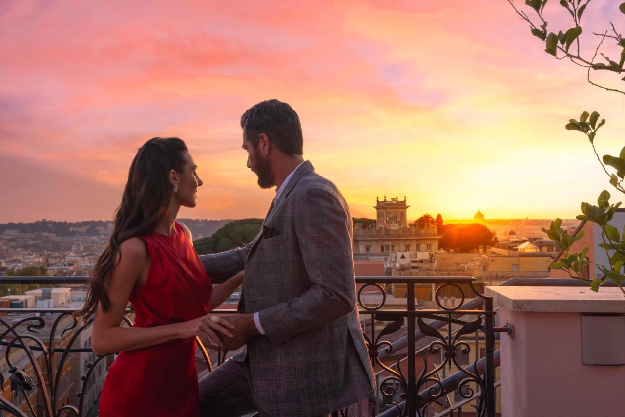 Baglioni Hotel Regina - The Leading Hotels Of The World Roma Esterno foto Sunset at the Hotel