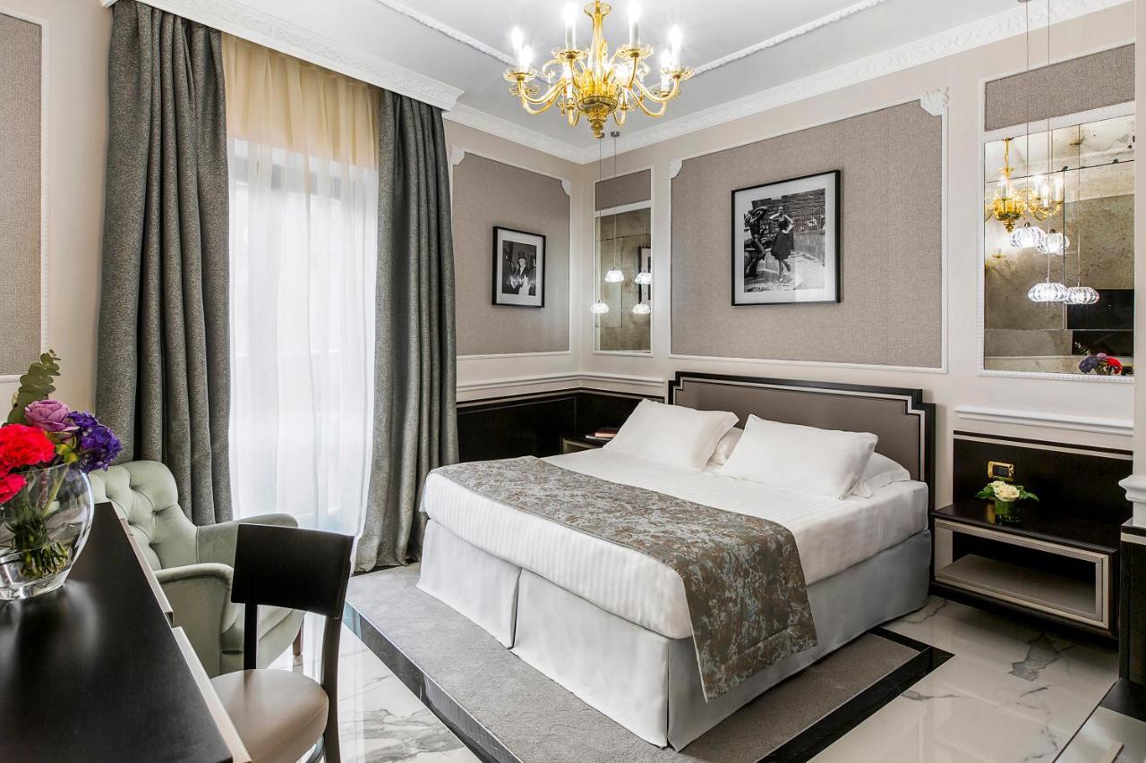 Baglioni Hotel Regina - The Leading Hotels Of The World Roma Esterno foto Deluxe room